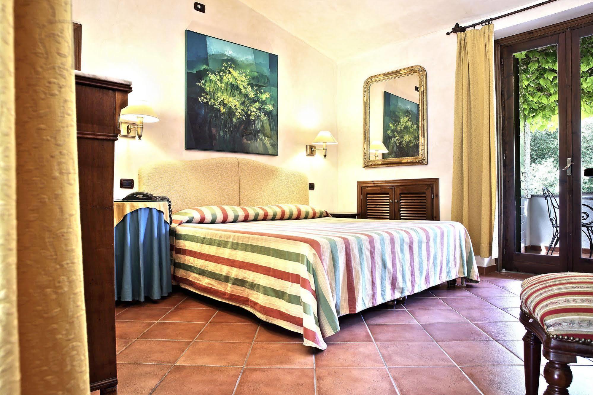 L'Agnata Di De Andre Boutique Hotel Tempio Pausania Dış mekan fotoğraf